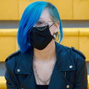 Meet your Posher, Alex